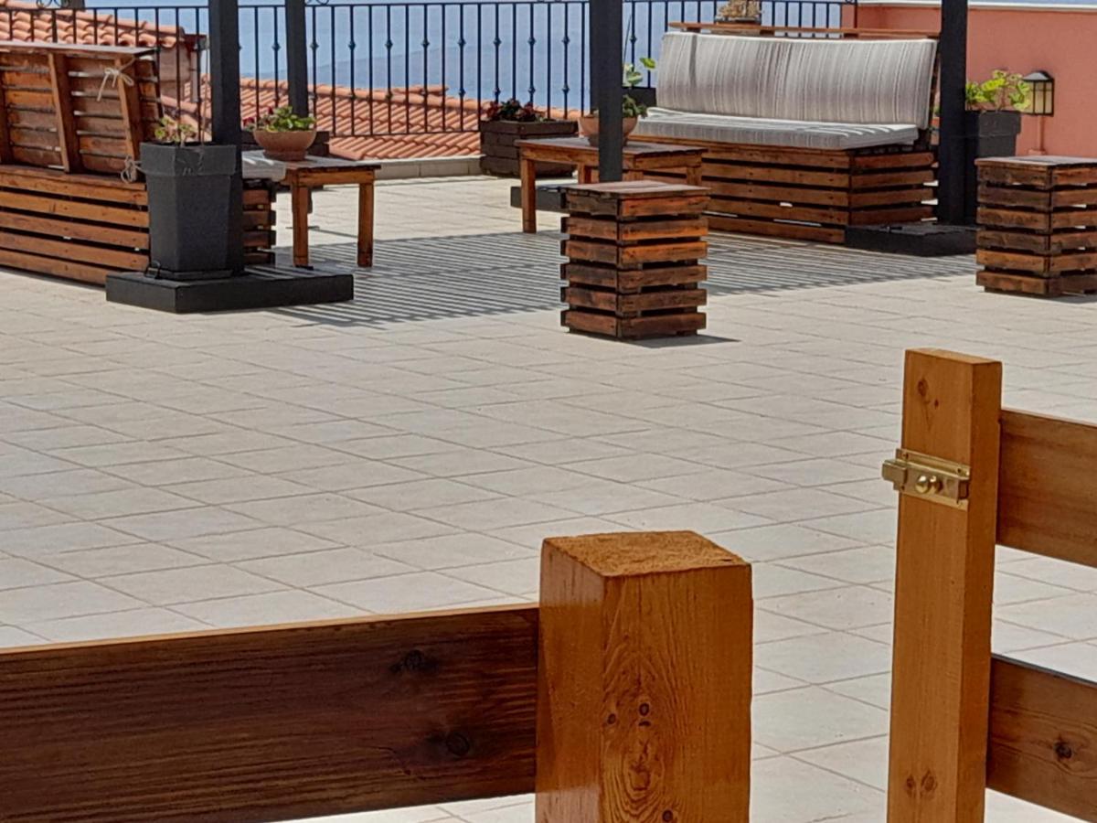 Hotel Leto Delphi Екстер'єр фото