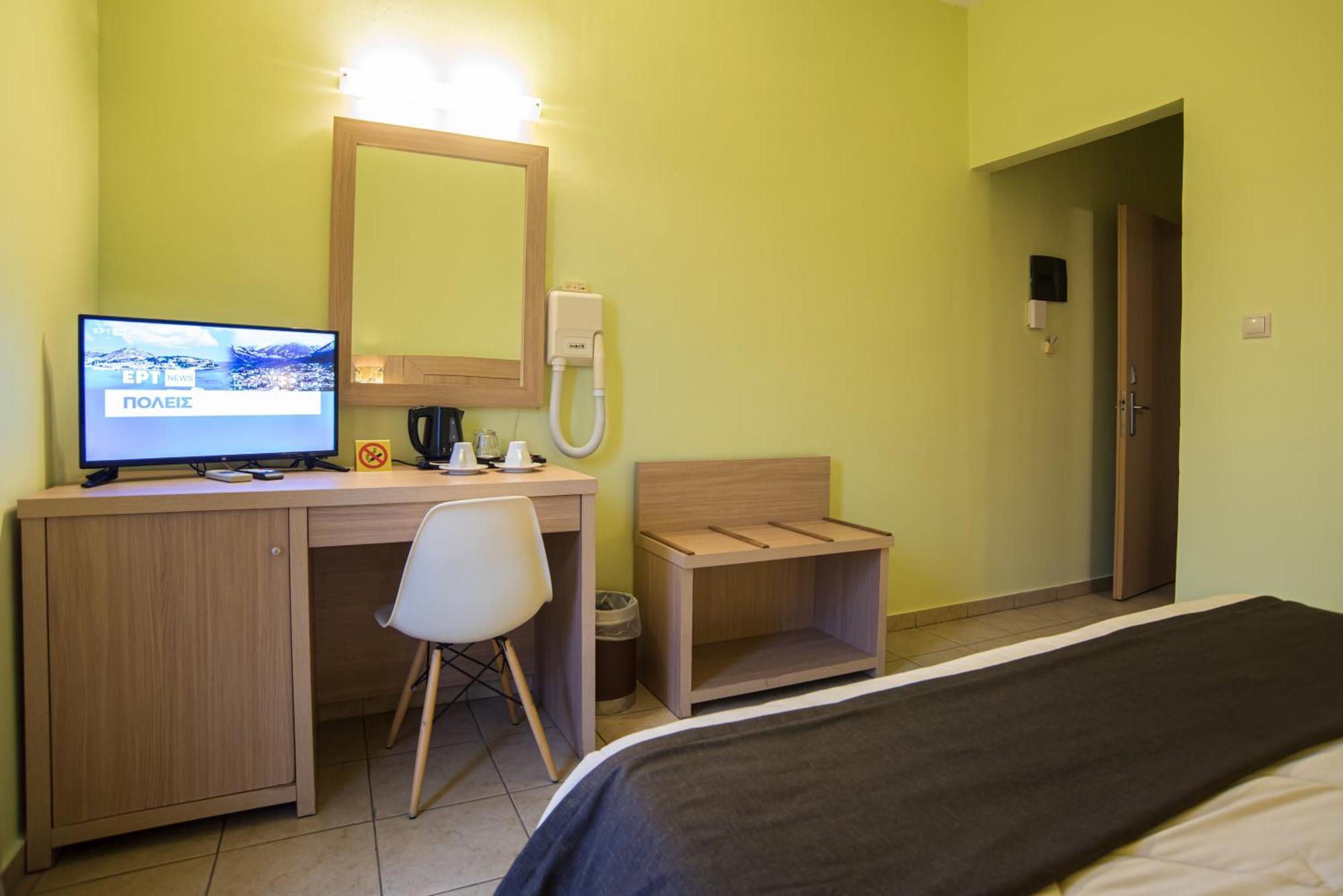Hotel Leto Delphi Екстер'єр фото